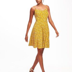 Old Navy yellow floral sun dress